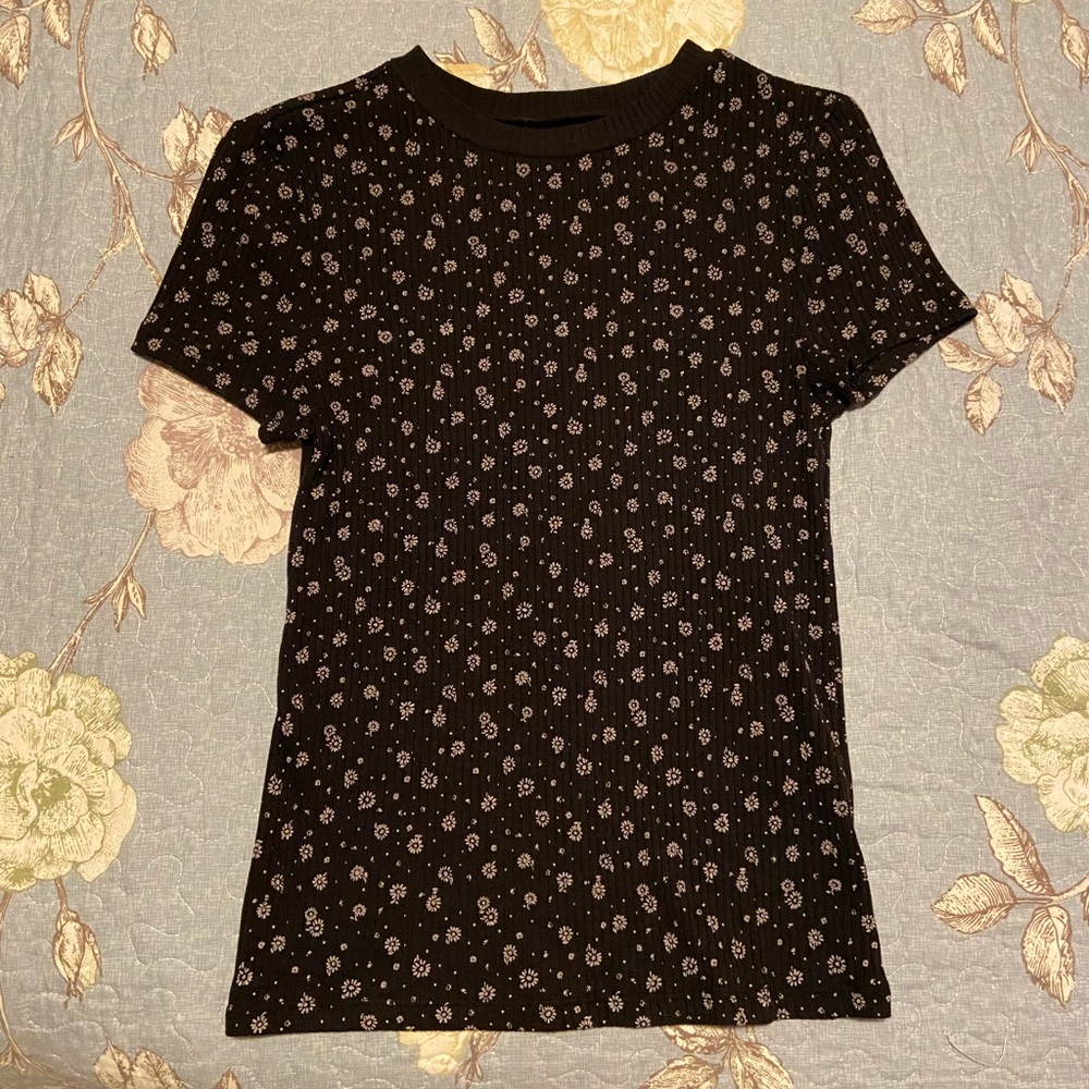 Ribbed Tee